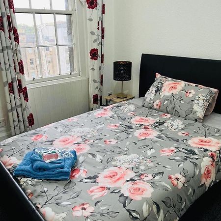 Historic Royal Mile Flat , 5Min From Waverly Railway Station Daire Edinburgh Dış mekan fotoğraf