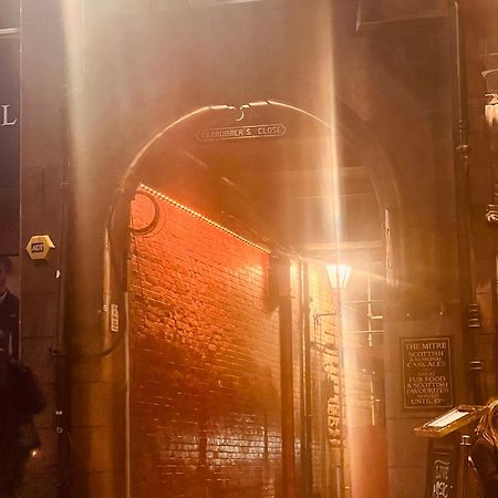 Historic Royal Mile Flat , 5Min From Waverly Railway Station Daire Edinburgh Dış mekan fotoğraf